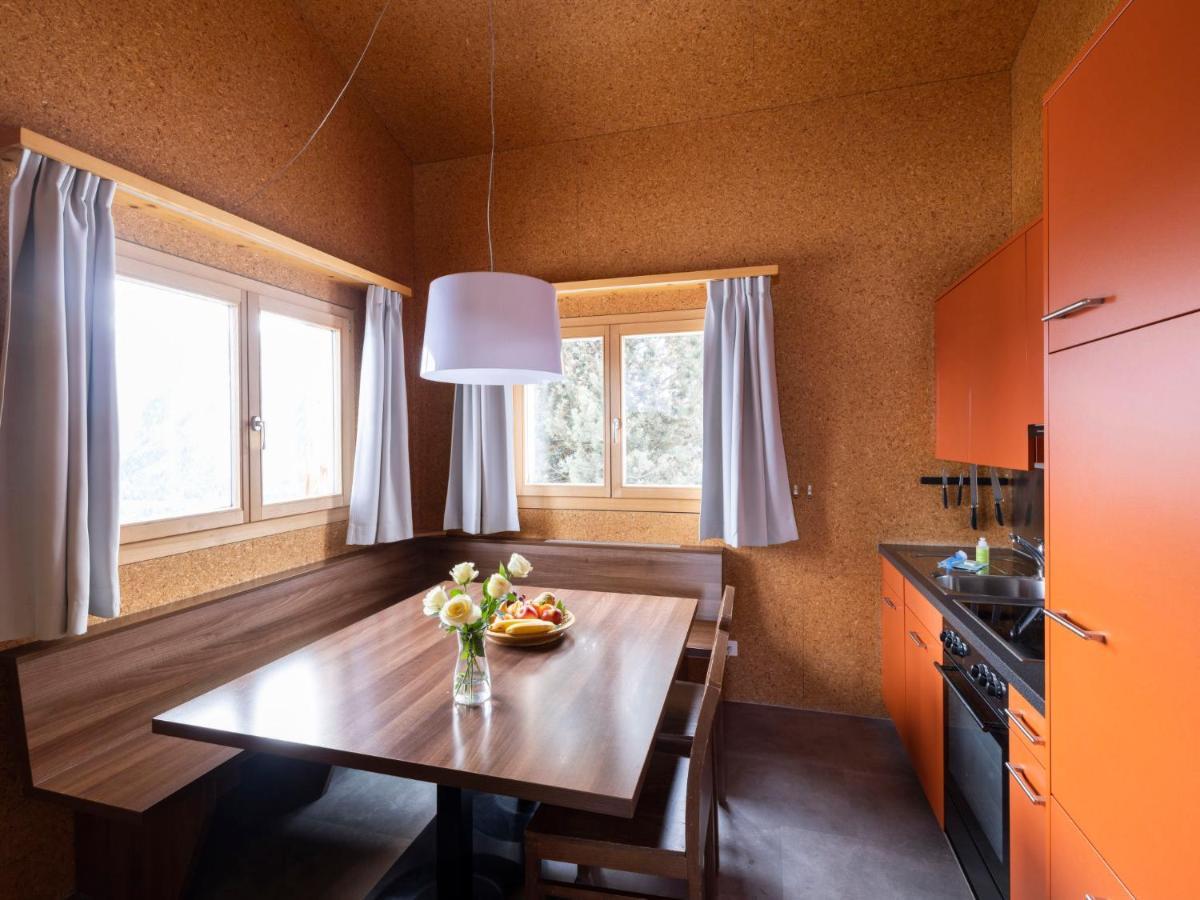 Holiday Home Komfort Aclas Maiensaess Resort-1 By Interhome Urmein Eksteriør bilde